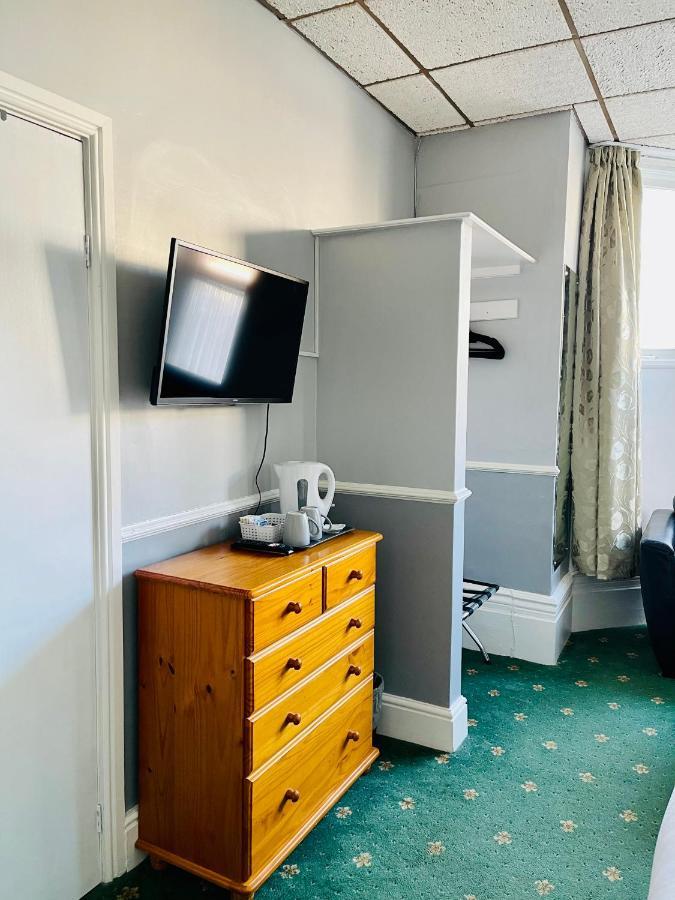 Palm Court B&B Ilfracombe Εξωτερικό φωτογραφία