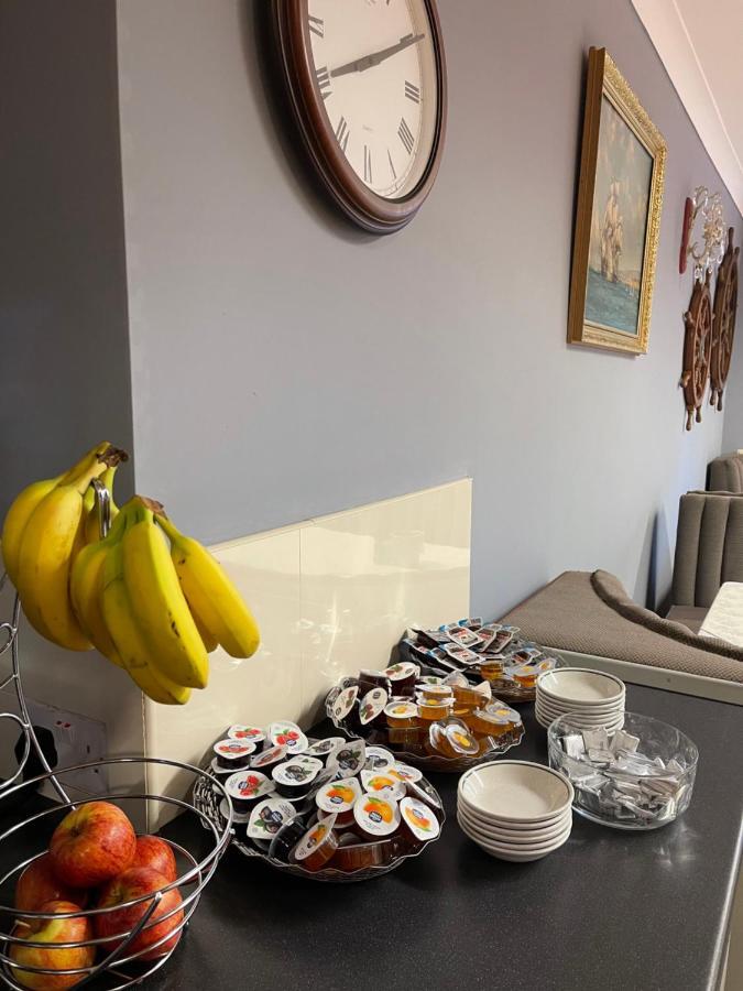 Palm Court B&B Ilfracombe Εξωτερικό φωτογραφία